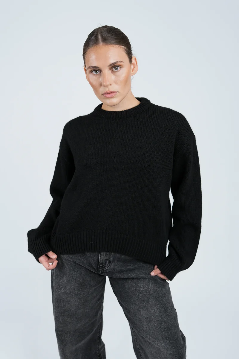 Strickpullover mit Rundhals Schwarz