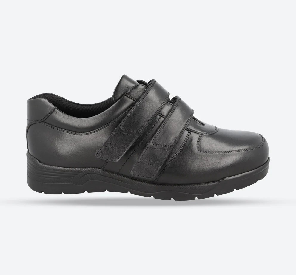 Men’s Wide Fit DB Kevin Shoes