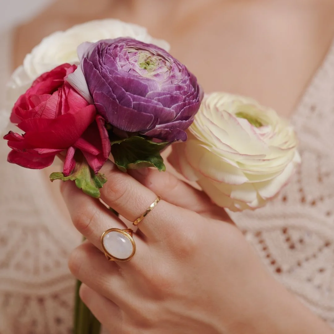 Aylin Mondstein Ring Golden – Bild 6