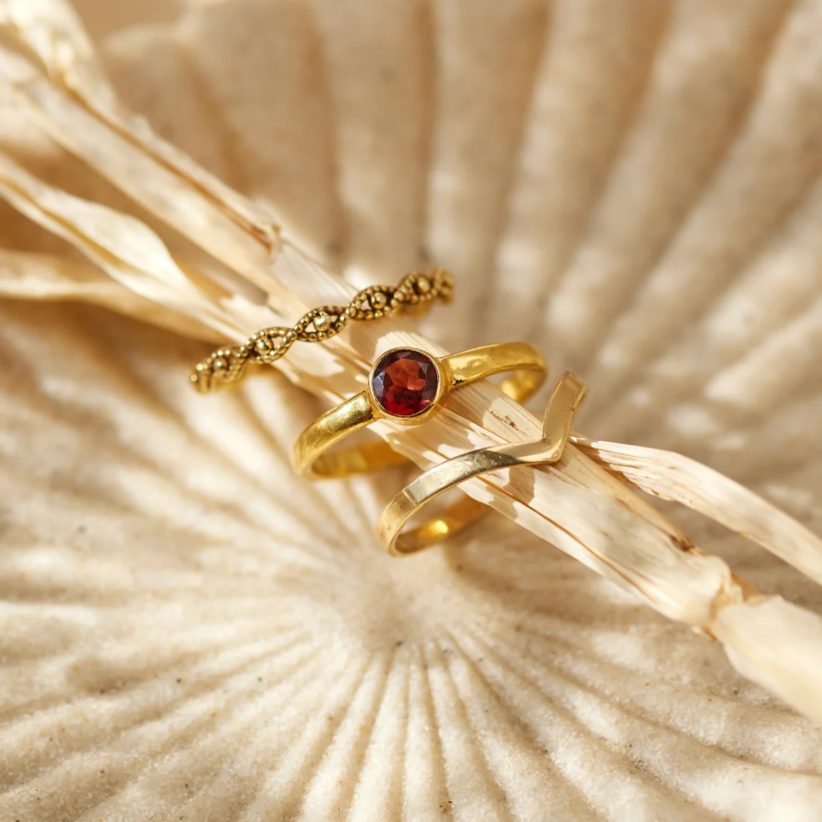 Una Granat Ring Golden Set – Bild 7
